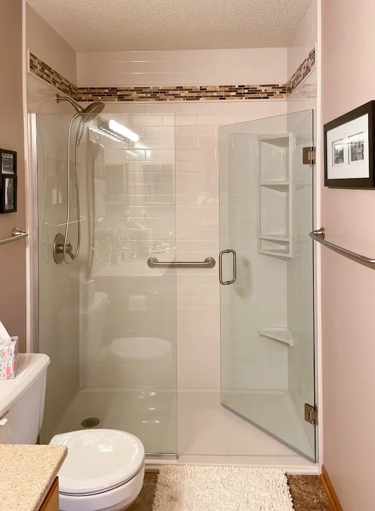 Custom Acrylic Shower Panels in Marion, SC